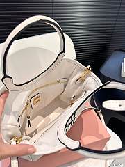 Colestore MiuMiu White Handbag 23 x 17 cm - 6
