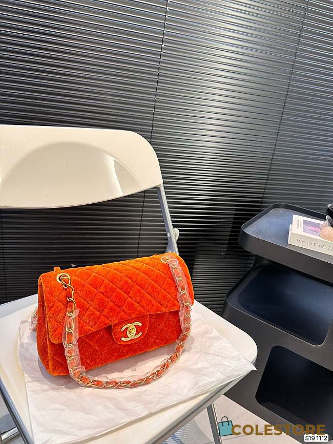 Chanel Classc 11.12 Flappy Bag Orange 25 x 16 cm - 1
