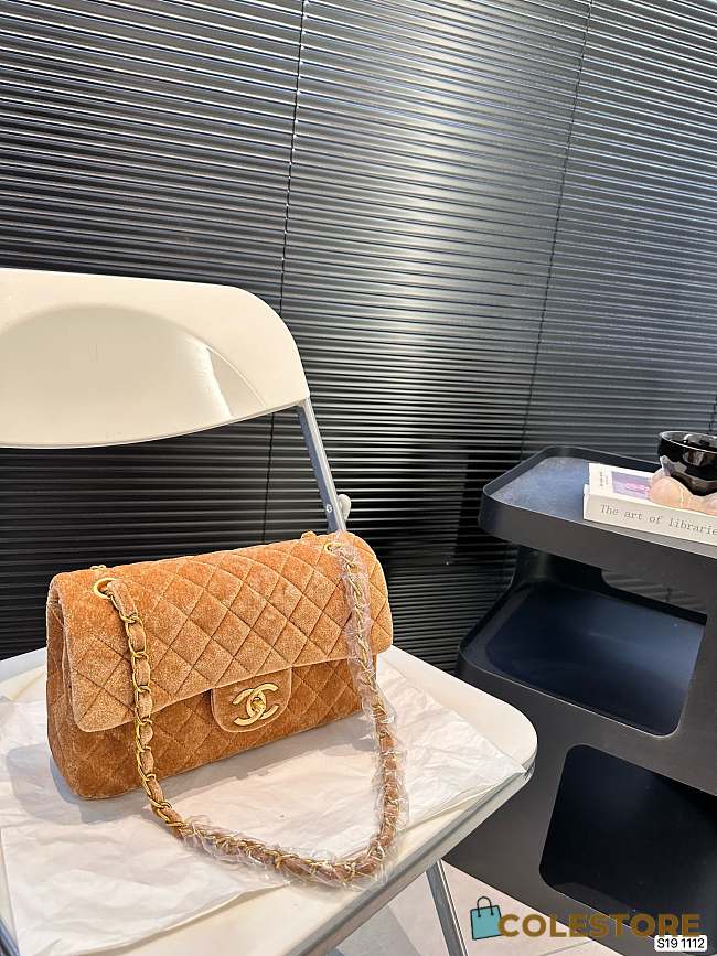 Chanel Classc 11.12 Flappy Bag Brown 25 x 16 cm - 1