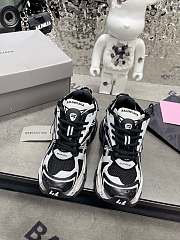 Balenciaga Runner Black And White - 1