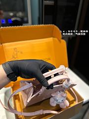 Colestore Louis Vuitton OnTheGo Light Pink 25 x 20 cm - 3