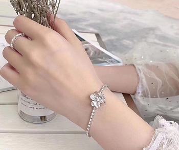 Van Cleef & Arpels Bracelet Blink