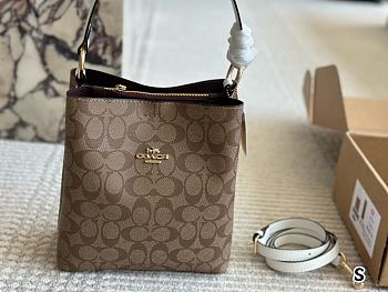 Coach Town Bucket 20 x 22 cm