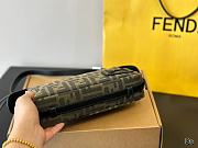 Simply Fendi 23 x 15 cm - 4
