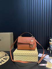 Michael Kors Brown Bag 20 x 16 cm - 1