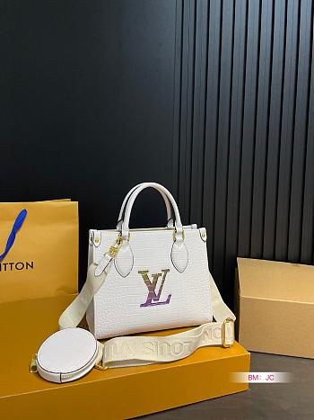 Louis Vuitton OnTheGo Crocodile Pattern White 25 x 20 cm