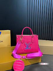 Louis Vuitton OnTheGo Crocodile Pattern Hot Pink 25 x 20 cm - 1