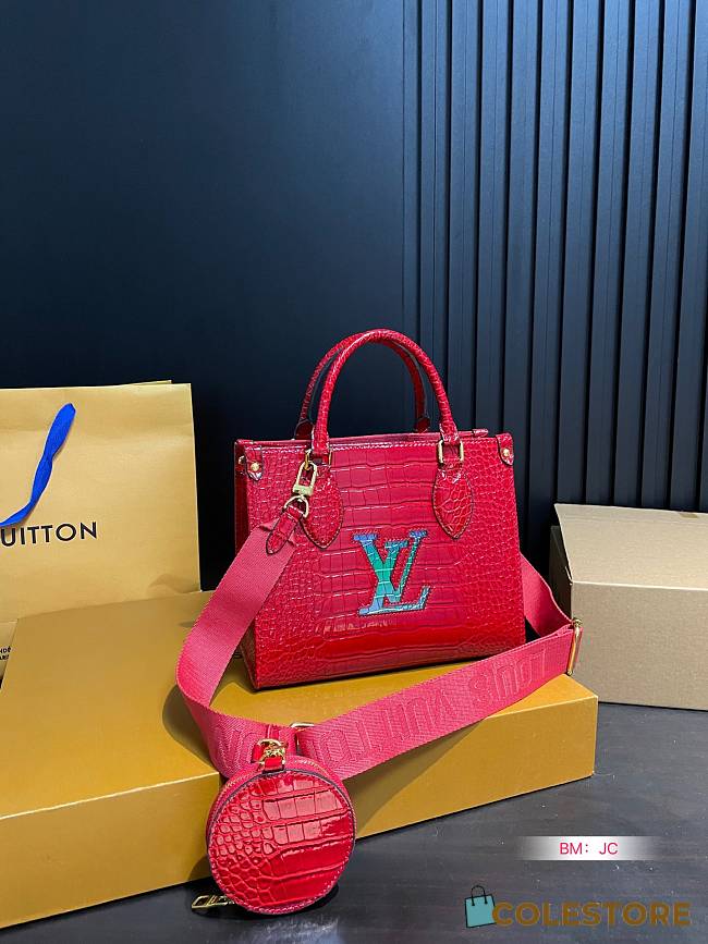 Louis Vuitton OnTheGo Crocodile Pattern Red 25 x 20 cm - 1