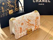 Chanel Le Boy White And Yellow 25 cm - 1