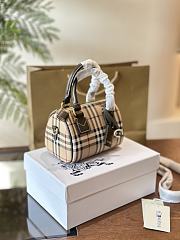 Burberry Handbag In Brown 20 cm - 6