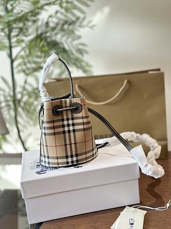 Burberry Bucket Bag In Brown 15 x 20 cm