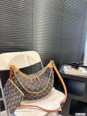 Louis Vuitton Loop Bag Monogram Brown 41 x 24 cm - 6