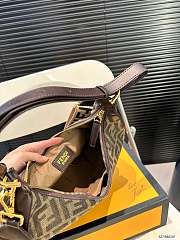 Fendi Graphy Yellow 25x 13 cm  - 5