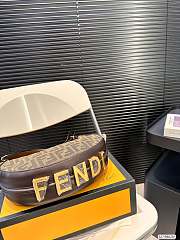 Fendi Graphy Yellow 25x 13 cm  - 3