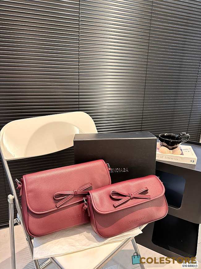 Colestore Balenciaga Leopolda Pochette Mini Bag Pink 28 x 14 cm - 1