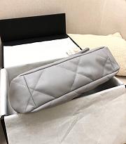 Chanel 19 Flap Bag Grey AS1161 30 x 20 x 10 cm - 5