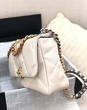Chanel 19 Flap Bag White AS1161 30 x 20 x 10 cm - 3