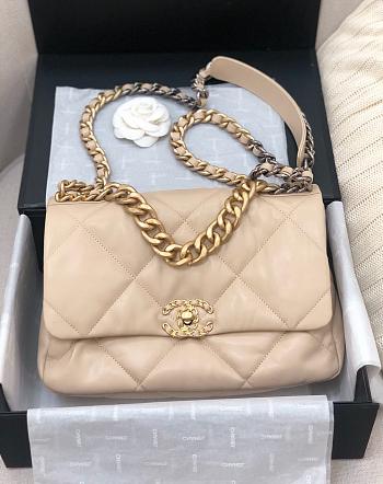Chanel 19 Flap Bag Beige AS1161 26 x 16 x 9 cm