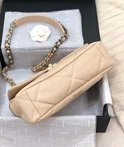 Chanel 19 Flap Bag Beige AS1161 30 x 20 x 10 cm - 5