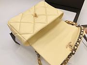 Chanel 19 Flap Bag Yellow AS1161 30 x 20 x 10 cm - 2