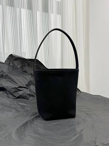 The Row Black Bag 13 x 12 x 22 cm
