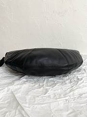 Lemaire Small Croissant Bag Black 17 x 8 x 25.5 cm - 2