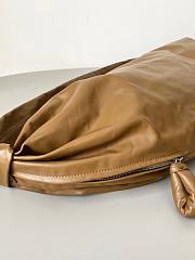 Lemaire Medium Soft Croissant Bag In Brown Dusty Sage 18 cm - 4