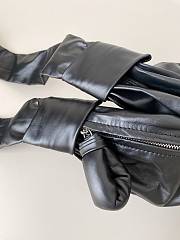 Lemaire Medium Soft Croissant Bag In Black 18 cm - 3