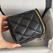 Chanel Medium Classic Box Black 16 x 8 x 10 cm - 5