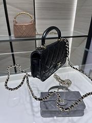 Chanel 24a Flap Bag Black 20 cm - 6