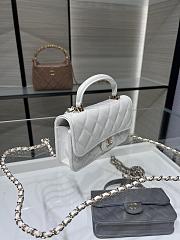 Chanel 24a Flap Bag White 20 cm - 6