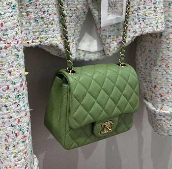 Chanel 24a Flap Bag Green 20 cm