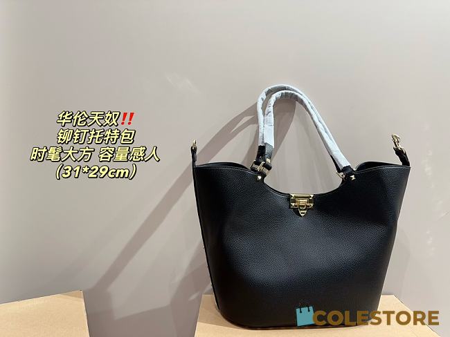 Valentino Garavani Rockstud Logo Detailed Shoulder Bag Black 31 x 29 cm - 1