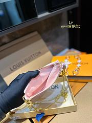 Louis Vuitton Mini Pochette Pink 15 x 10 cm - 6
