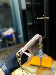 Louis Vuitton Mini Pochette Pink 15 x 10 cm - 5