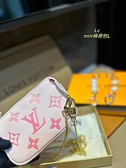 Louis Vuitton Mini Pochette Pink 15 x 10 cm - 2