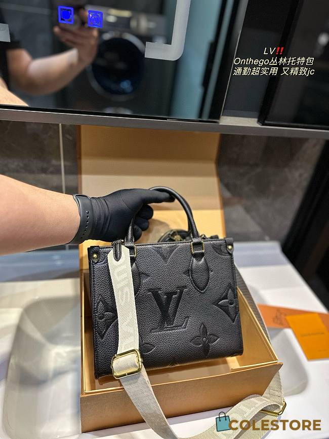 Louis Vuitton OnTheGo Black 25 cm - 1