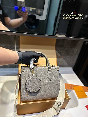 Louis Vuitton On The Go Gray 25 cm