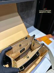 Louis Vuitton On The Go White 25 cm - 3