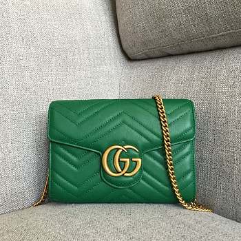 Gucci Marmont Chain Bag Green 20 x 3.5 x 14.5 cm