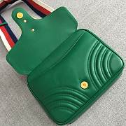 Gucci Marmont Shoulder Bag Green 25 x 19 x 8 cm - 2