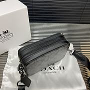 Coach Charter Black 13 x 20 cm - 3