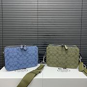 Coach Charter Blue 13 x 20 cm - 6