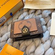 Louis Vuitton Juliette Monogram Giant Reverse Wallet 13.5 x 11 x 3 cm - 5