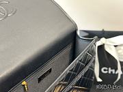 Chanel 22K Black Caviar Messenger Backpack 30 x 21 cm - 4