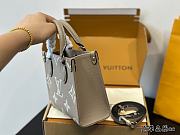 Louis Vuitton Onthego Beige 18 cm - 2