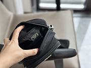 Prada Logo Re-Nylon Black 17 x 13 cm - 2