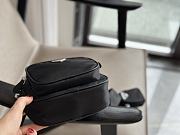 Prada Logo Re-Nylon Black 17 x 13 cm - 5