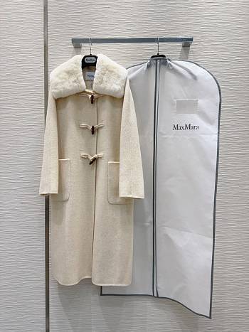 Max Mara Neck Fur Beige Coat