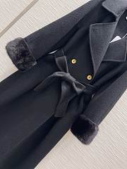Max Mara Hand Fur Black Coat - 2